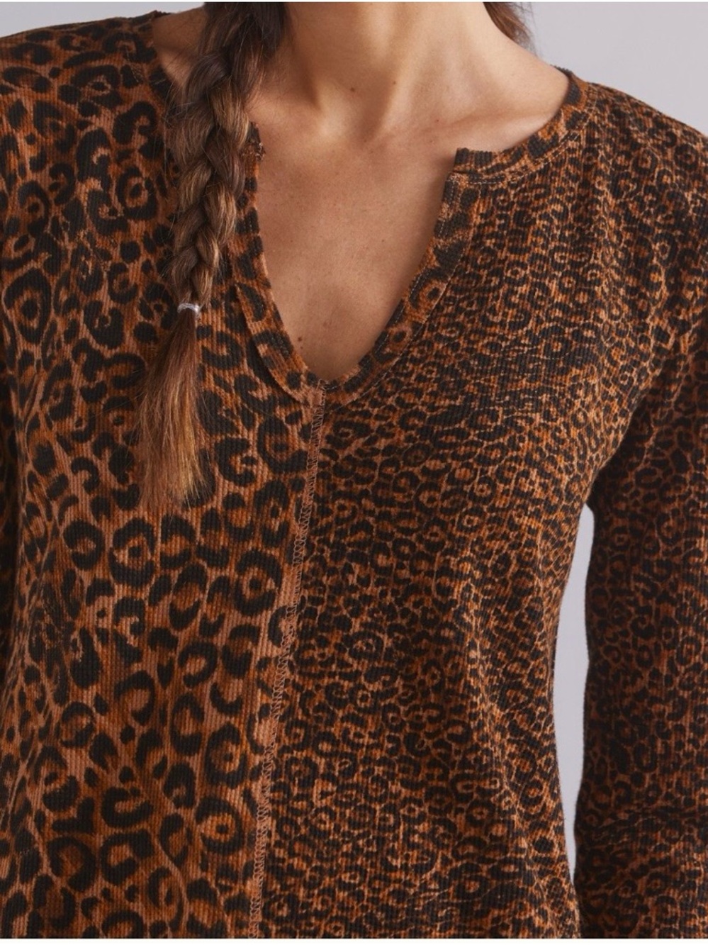 PILCRO Anthropologie Leopard Print Split Neck Waffle Knit Top Small